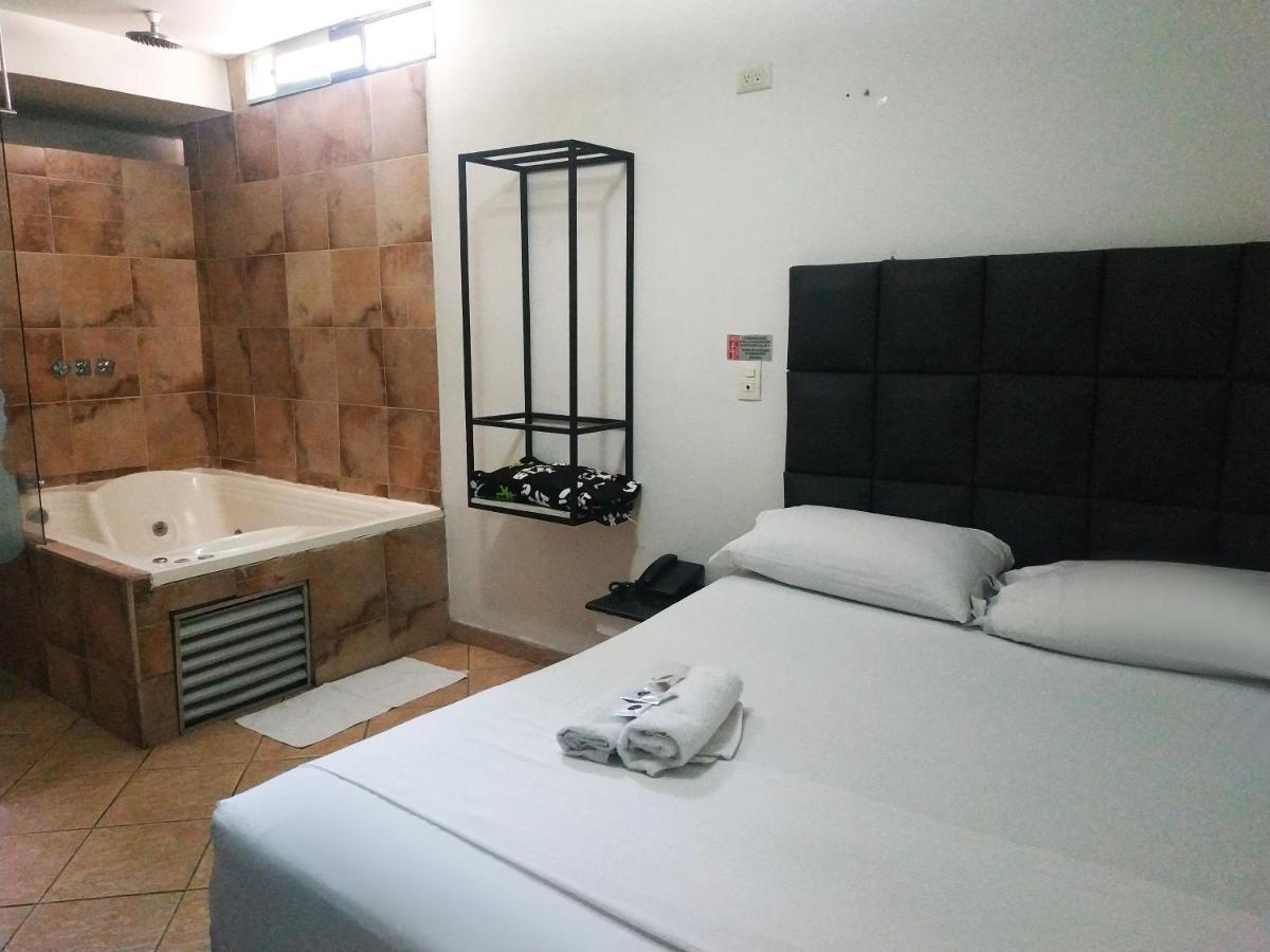 Natural Hotel 3*
