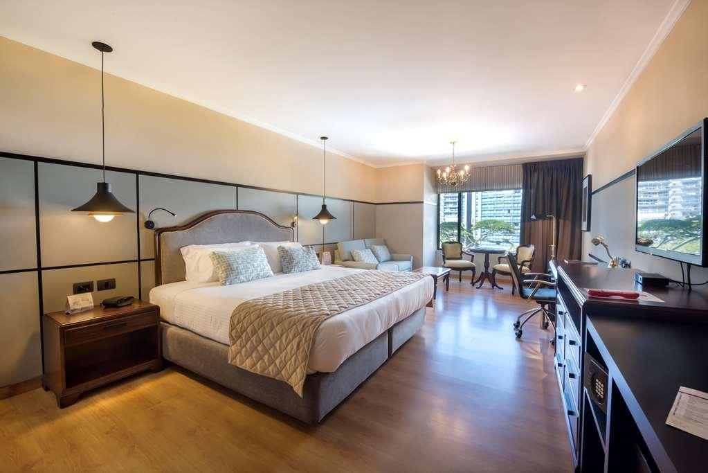 Poblado Plaza Hotel