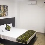 Hotel Palmas Del Estadio 2