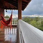 Finca vista verde hostal mágico!