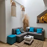 Beautiful Three-Bedroom Apartment With Garden In El Poblado