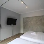 Hospedaje Economico En Medellin! Lau3