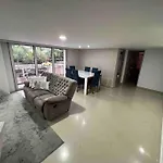 Apto 4 Habitaciones Privadas 6 Camas, Cerca A Todo
