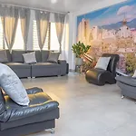 Hotel Alcazar