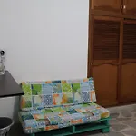Living Poblado Manila 3026 Habitacion Individual