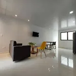 Apartamento Amplio Y Moderno