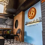 Ayenda 1228 Balcones de la 70