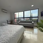 Faro 78 - 703 Air Conditioning Bed Queen