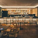 Heiss Hotel