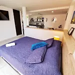 Loft Exclusivo Junto A Zona Rosa Y Malls