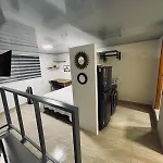 Modern Apartment Near Tourist And Commercial Area