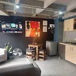 Stylish Laureles Loft In Medellin