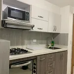 Departamento 6 Personas-Fuertes De San Diego- Las Palmas Medellin