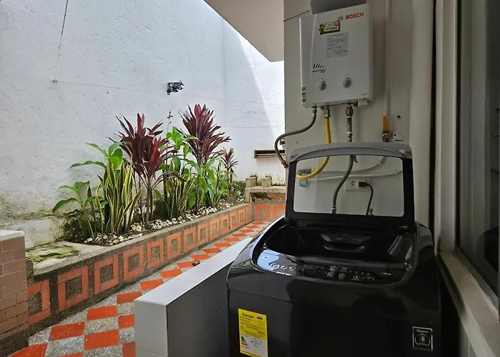 Beautiful Three-Bedroom Apartment With Garden In El Poblado