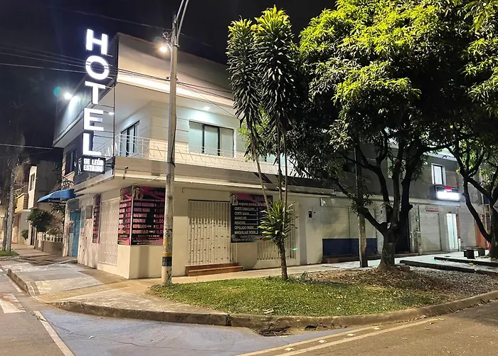 Hotel De Leon Estadio