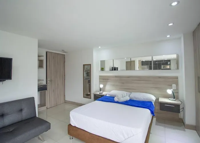 Apartamento Con Balcon Y Parqueadero 810