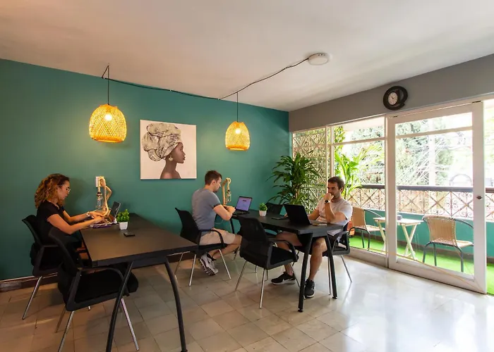 Conomad House - Coliving & Coworking