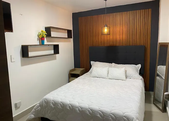 S32 Bello Apartamento Con Balcon En Laureles Estadio