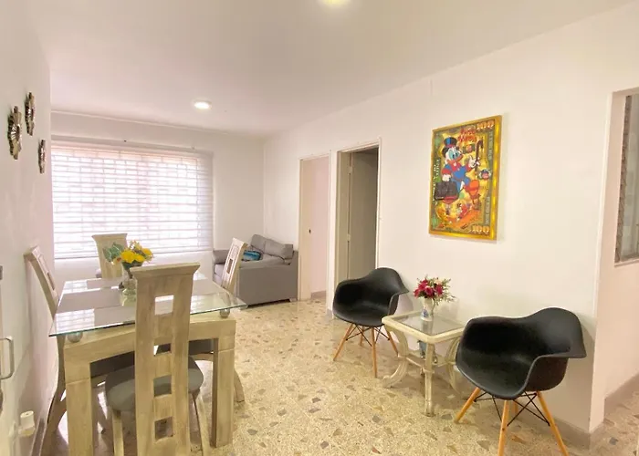 Apartamento Comodo Y Acogedor Laureles
