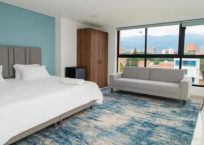 Laureles Suite Faro 78 4 Queen Bed Con Aire