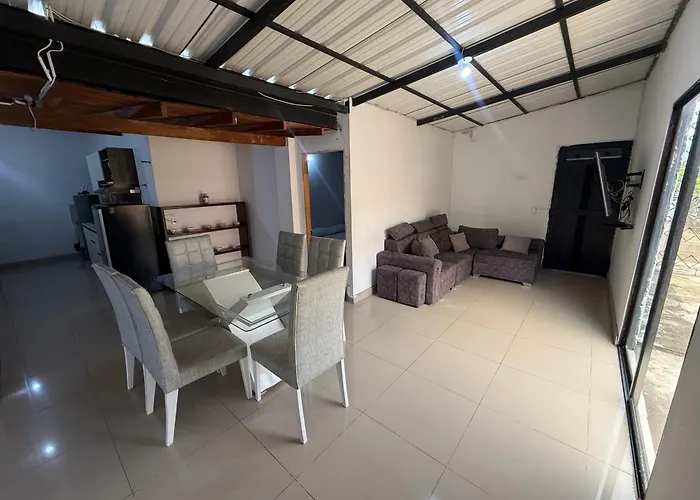 Hermoso Y Lujoso Apartamento Con Excelente Ubicacion