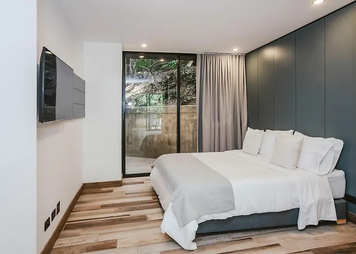 Nomadic Suites
