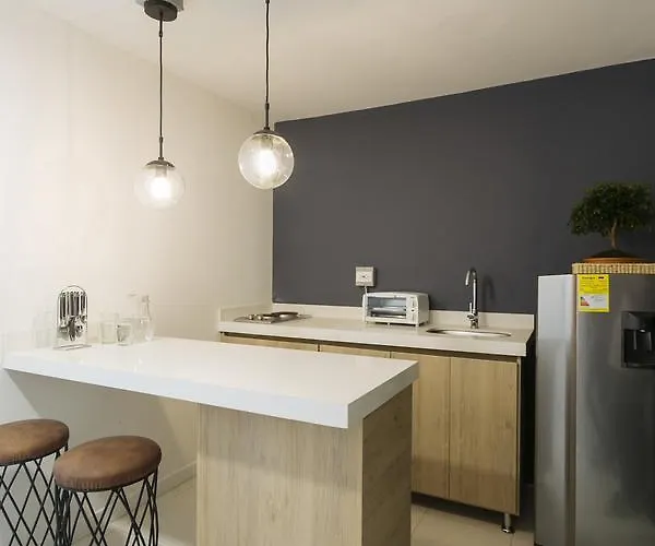 Apartamento Lleras Verde Azul 2.0
