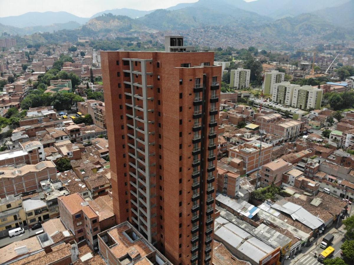 13 Trece Aparta 3* Medellín