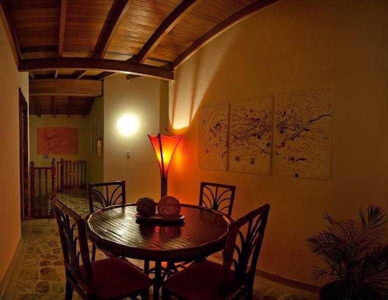 61prado Hotel 3*