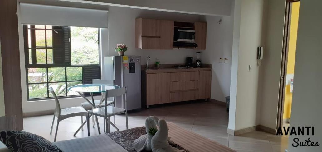 Avanti Apartamento 2*