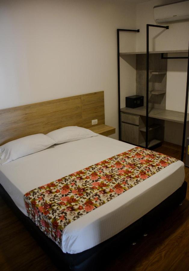 Poma Rosa 4* Medellín