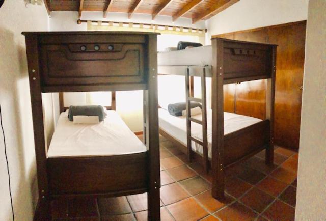 Hostal Palmas Del Estadio 2 Medellín