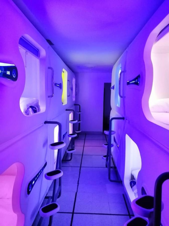 Hotel cápsula SpaceCap Medellin