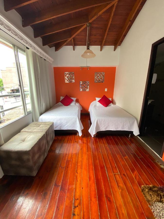 Lleras Premium #1 3* Medellín