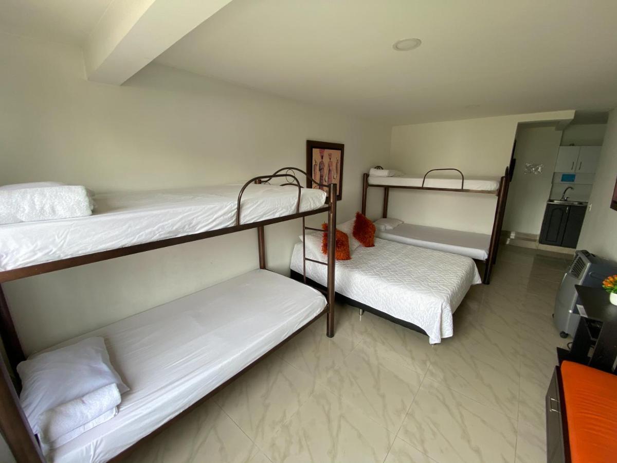 Hotel Lleras Premium #1 3*