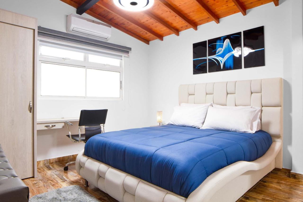 Aparthotel Miracle Medellin