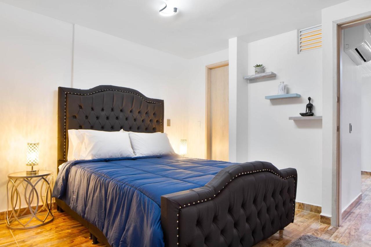 Miracle Aparthotel