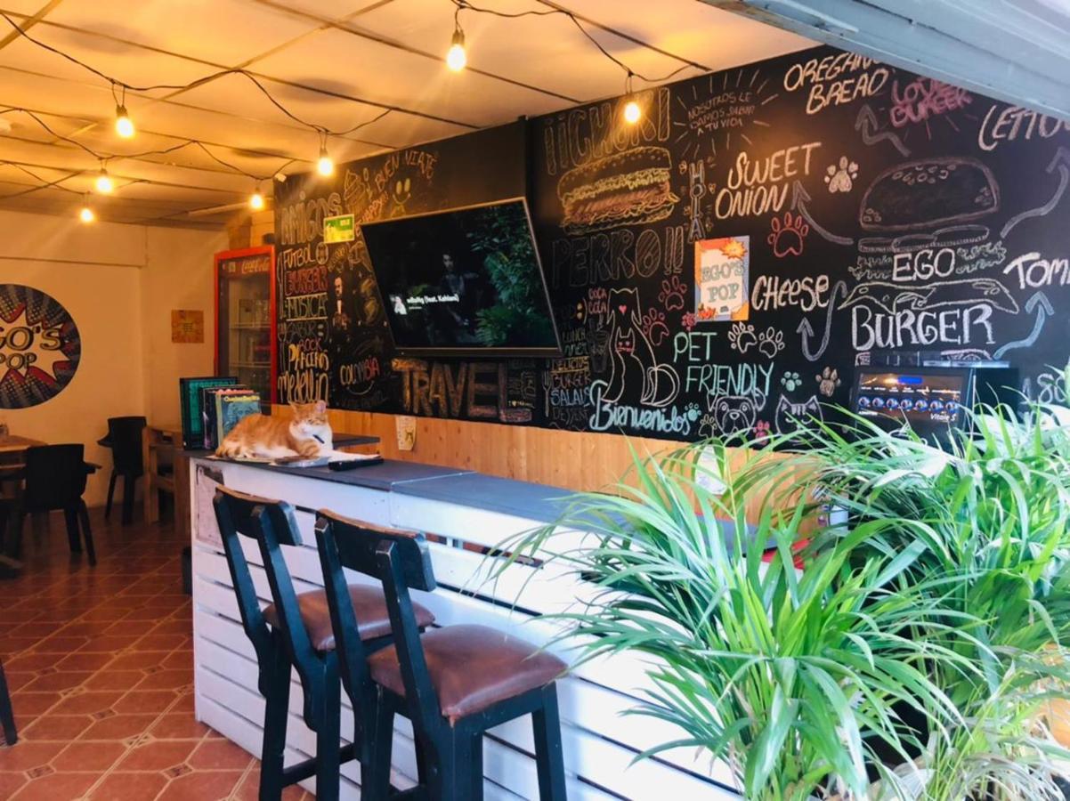 Casa Egos Pop Laureles