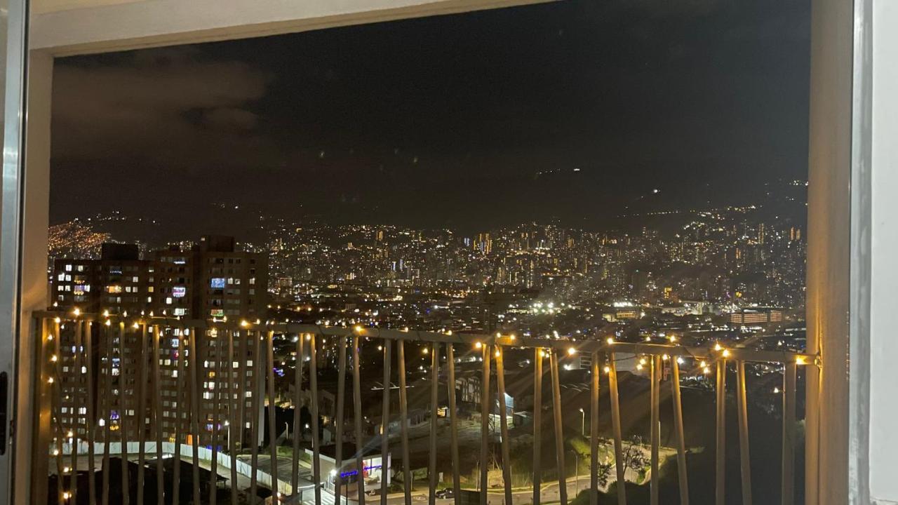 Gray House Medellin