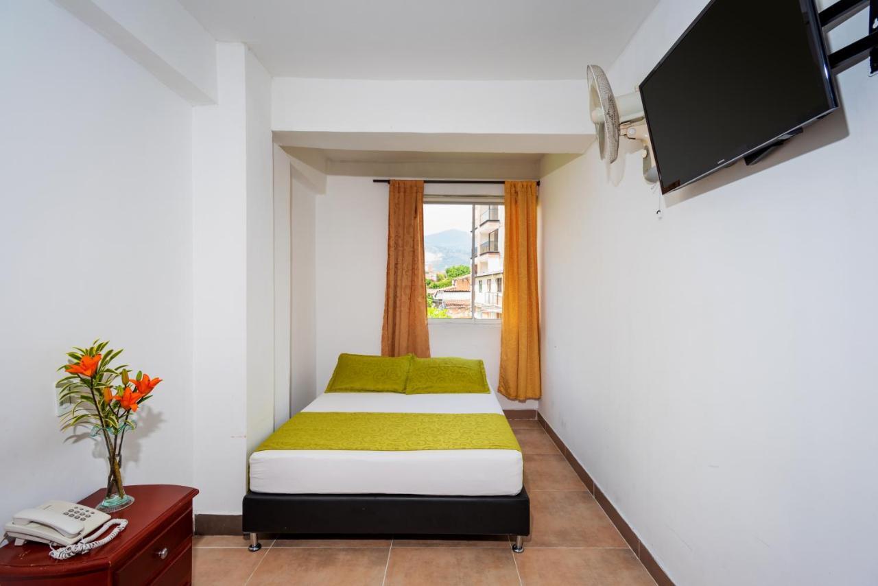 Ayenda 1234 Imperio 70