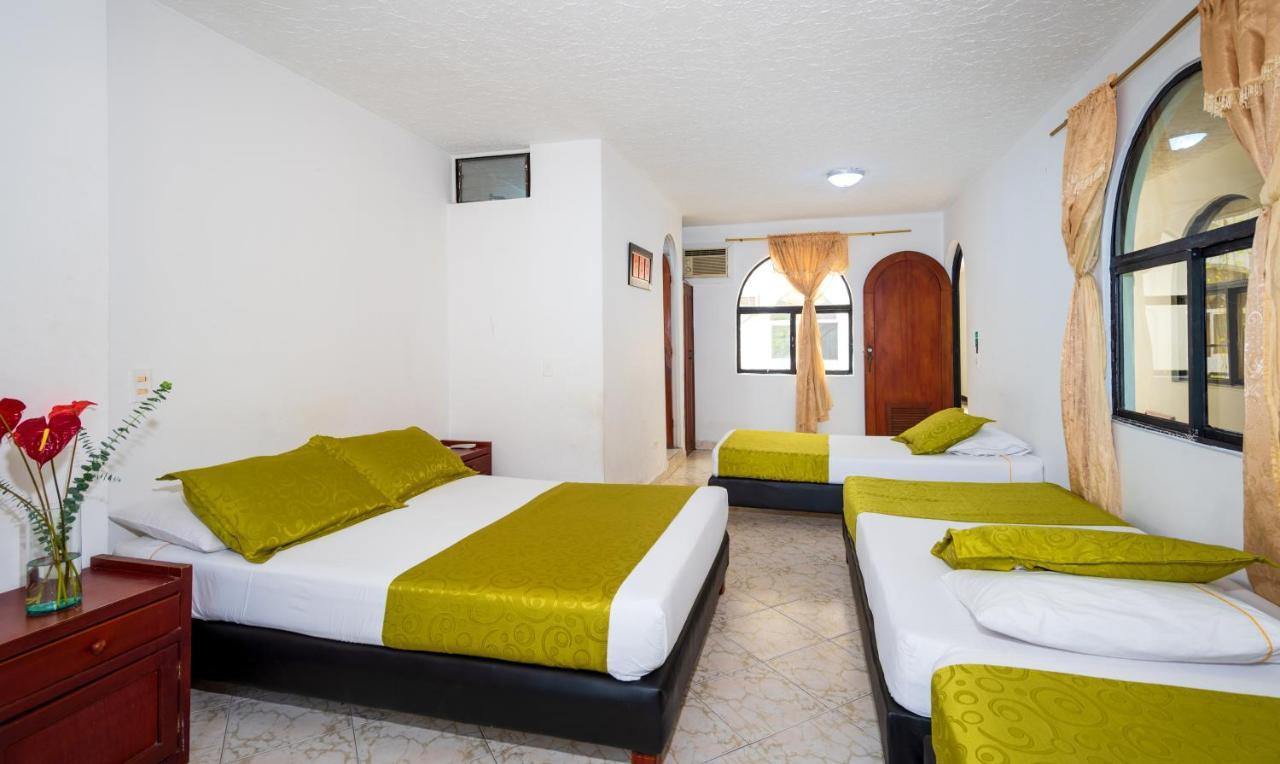 Ayenda 1234 Imperio 70 Hotel