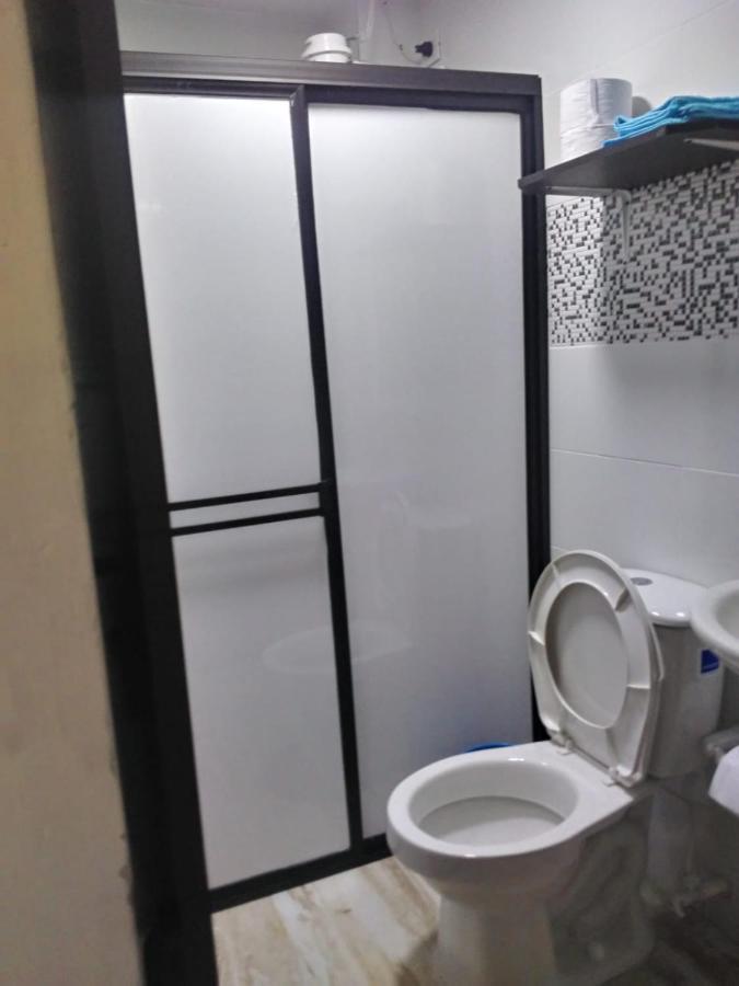 Aparta Estudios Michelle En Robledo A 20 Minutos Del Centro Al Lado De La Universidad Esumer, Imprescindible El Pago De La Primer Noche Apartamento