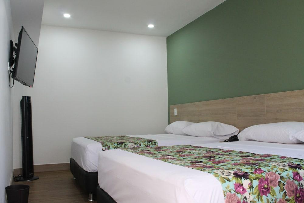 Hotel Poma Rosa
