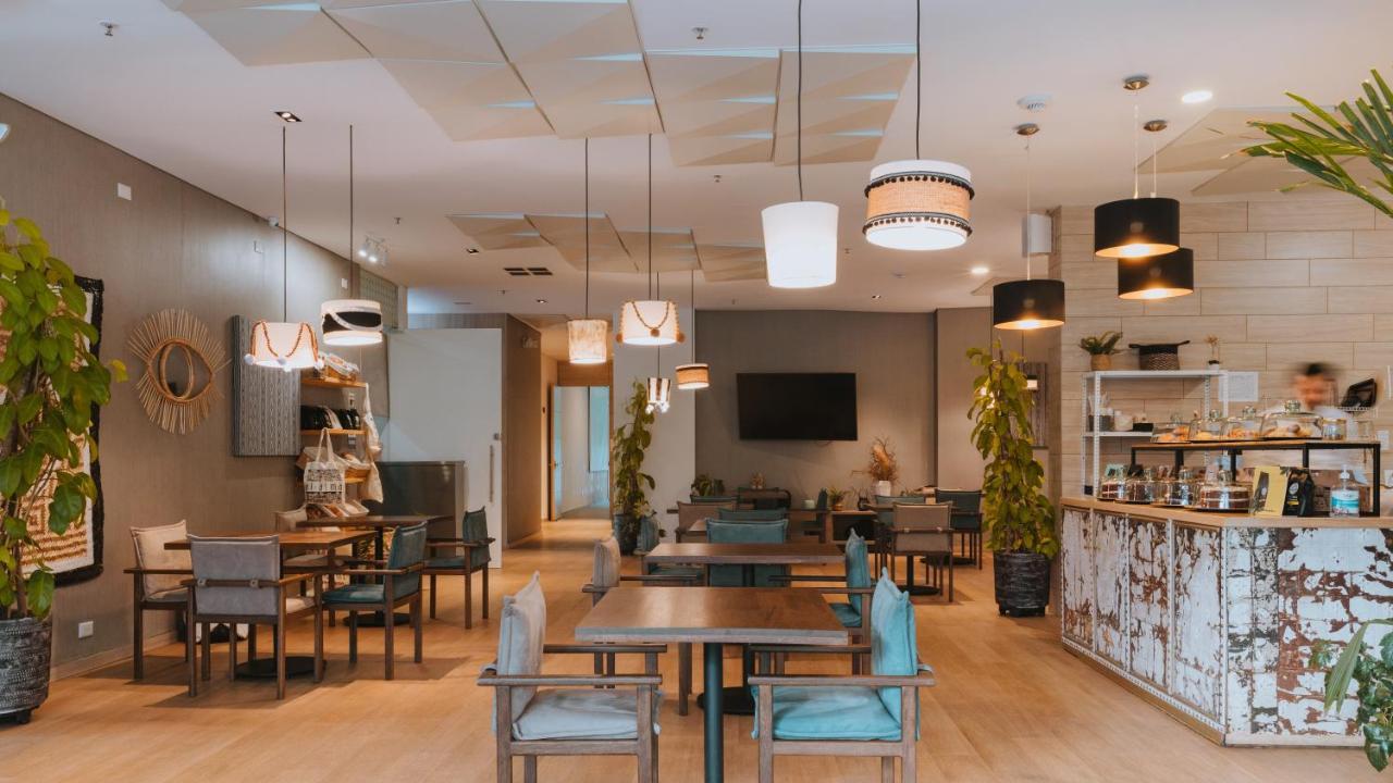 Hotel Travelers Urban 5*