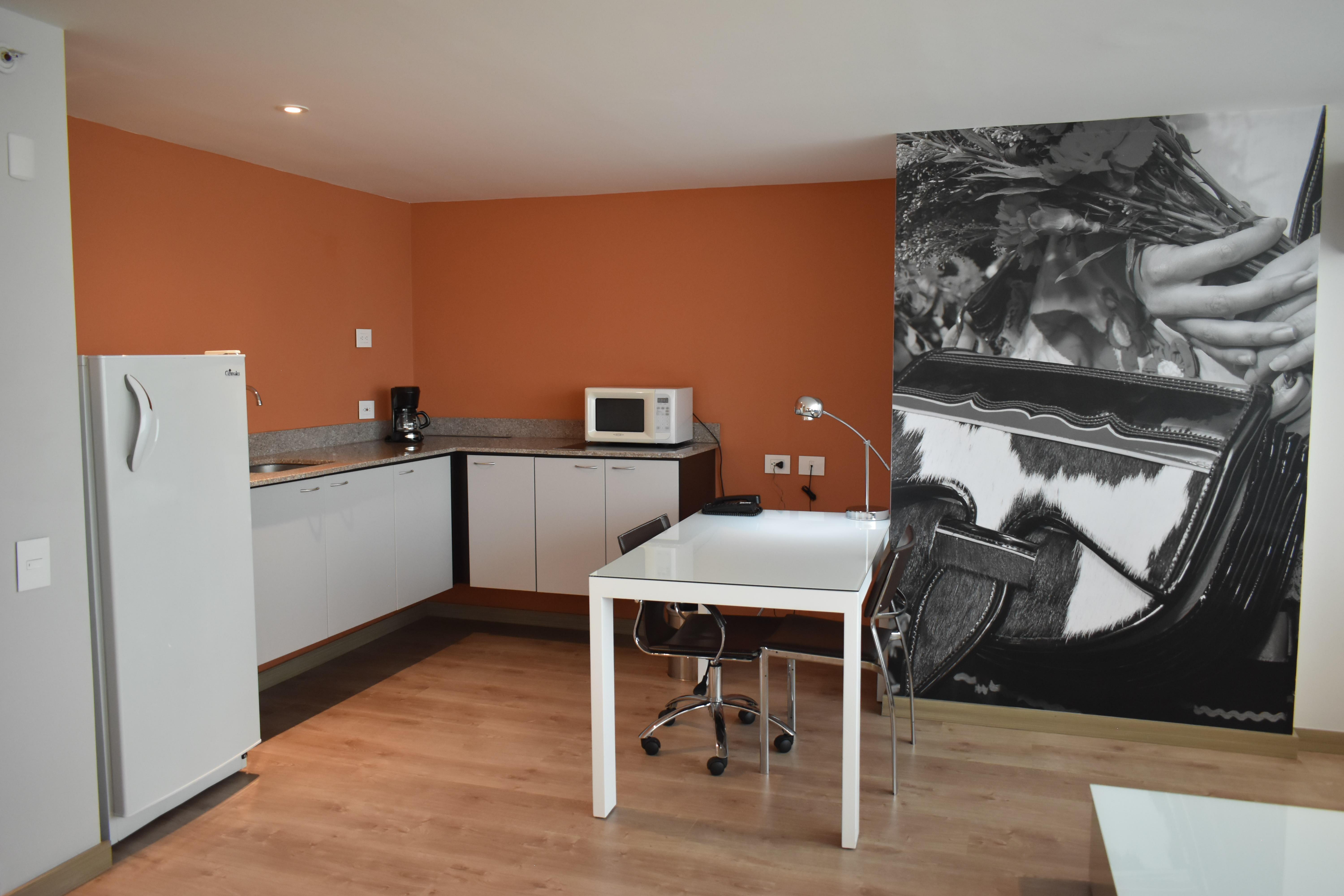 Express & By Ihg Hotel 4*