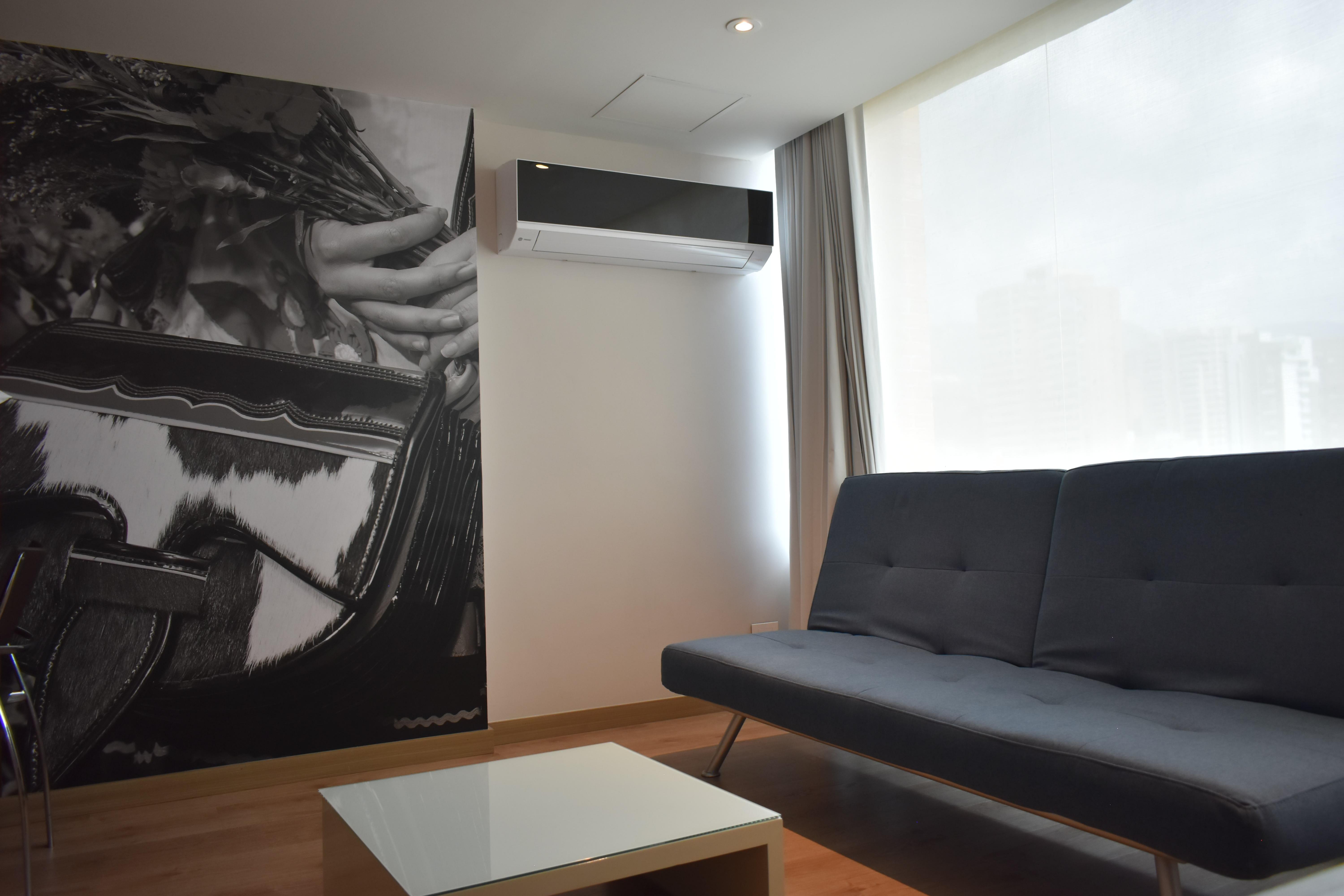 Hotel Express & By Ihg Medellín