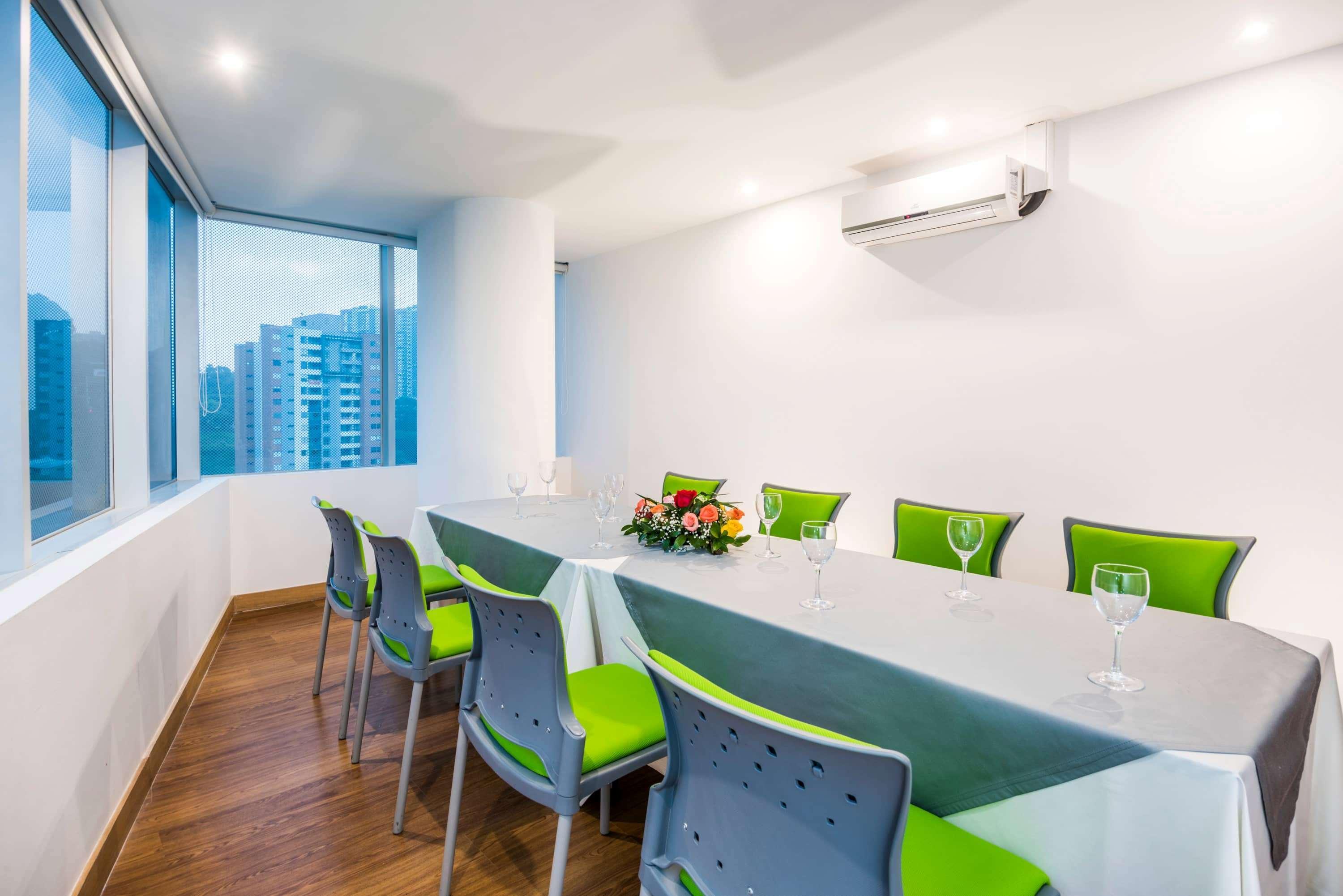La Quinta By Wyndham 4* Medellín