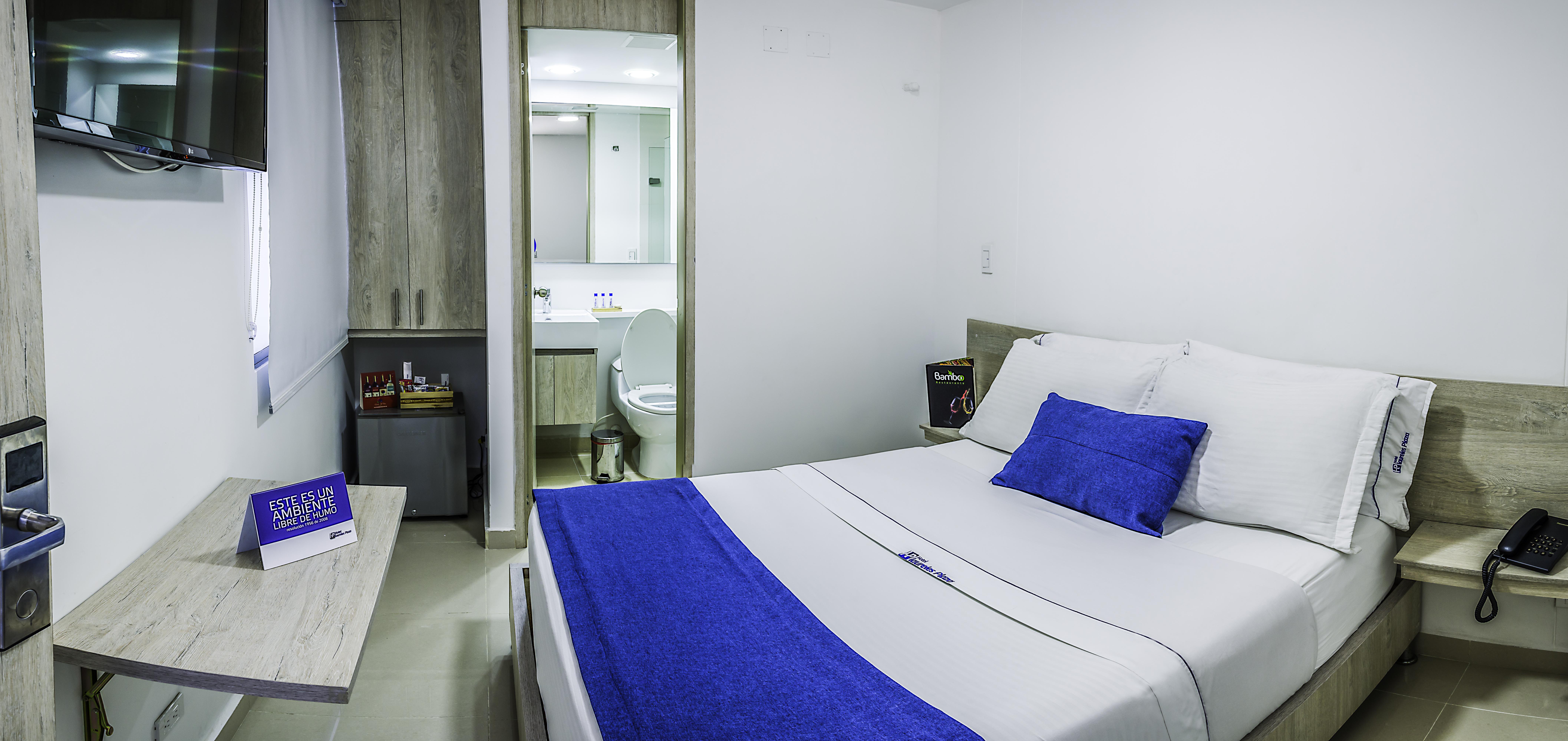 Laureles Plaza 4*