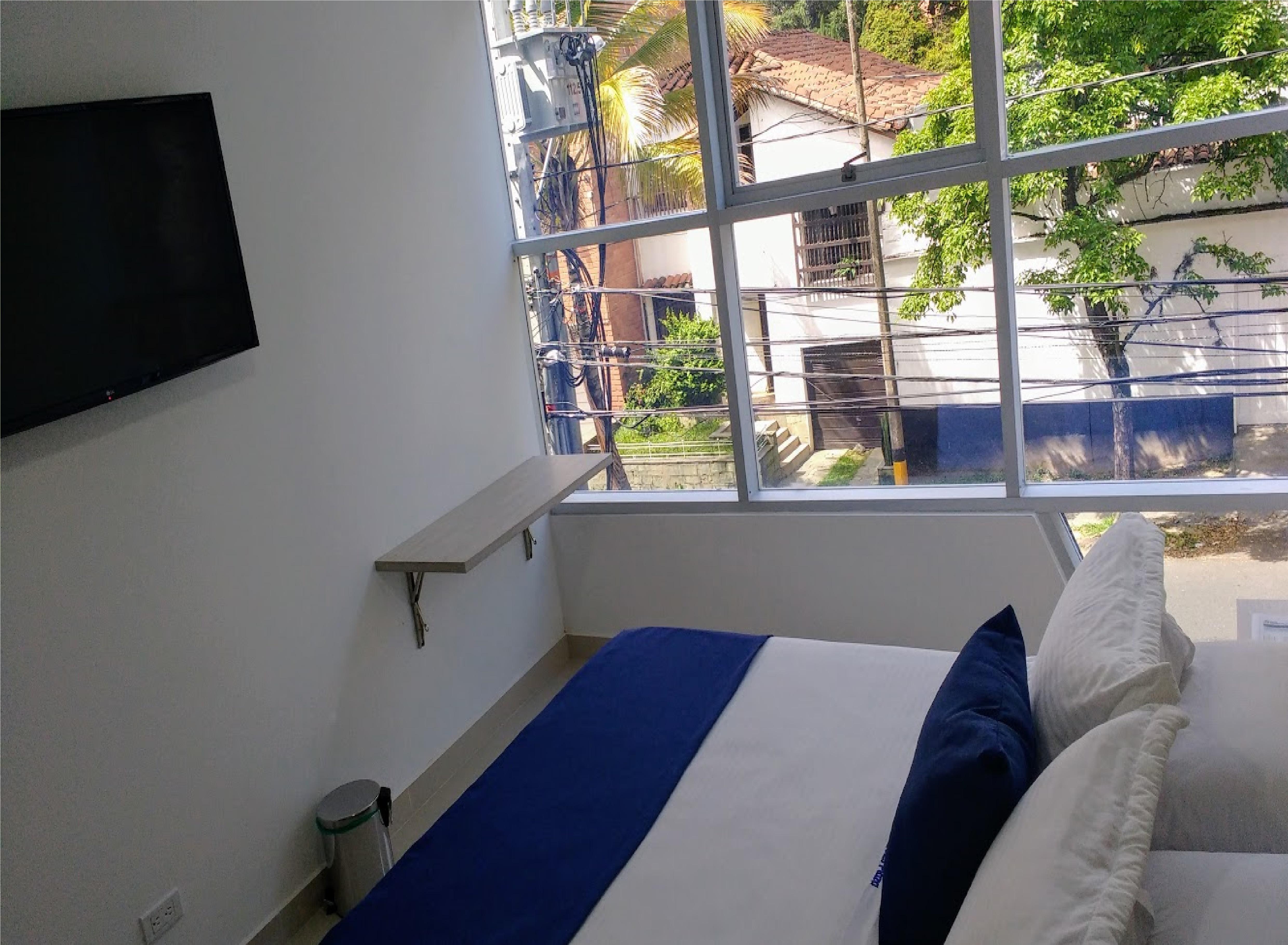 Hotel Laureles Plaza