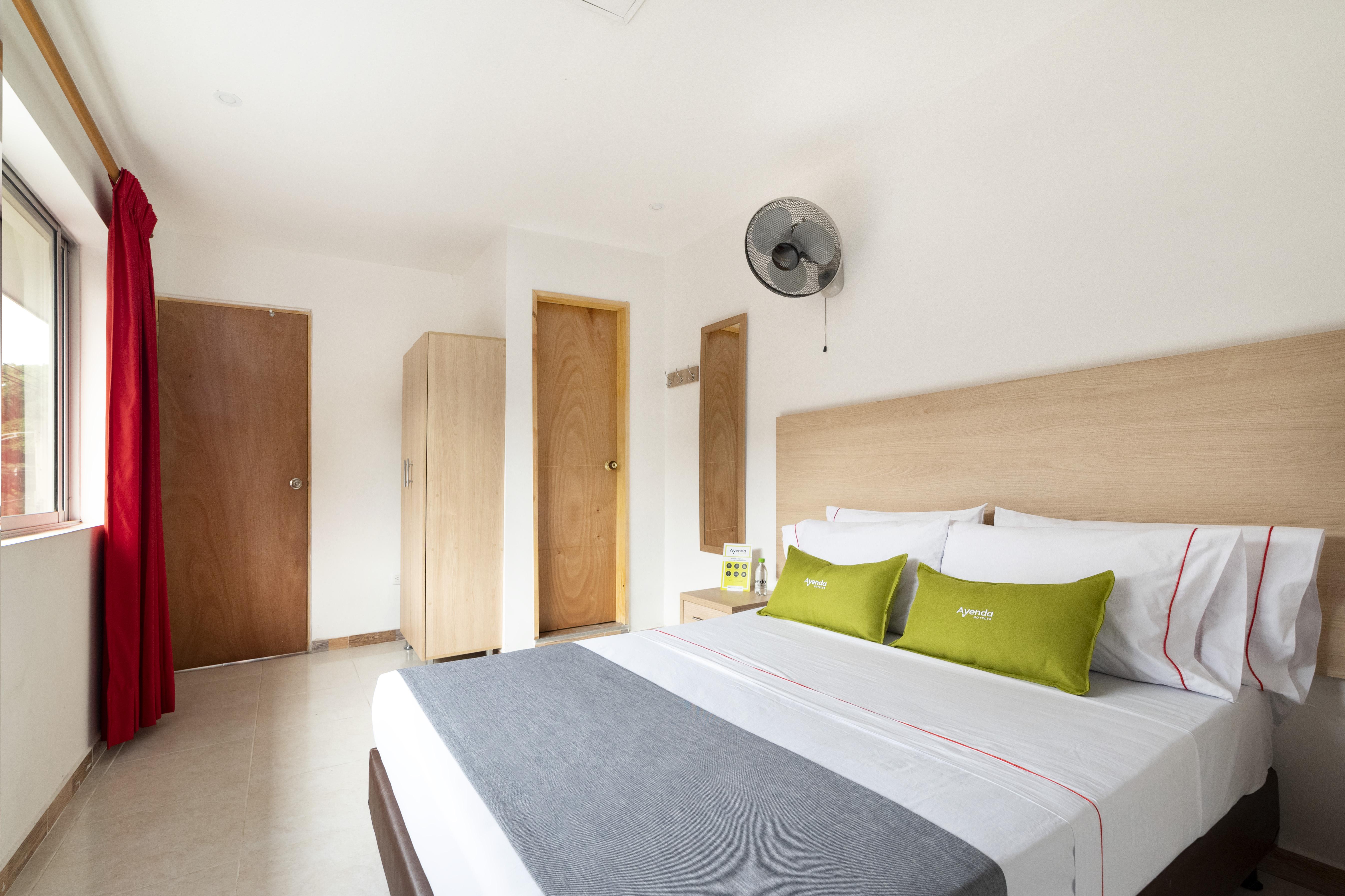 Ayenda 1238 Nuevo Colombia Hotel Medellín